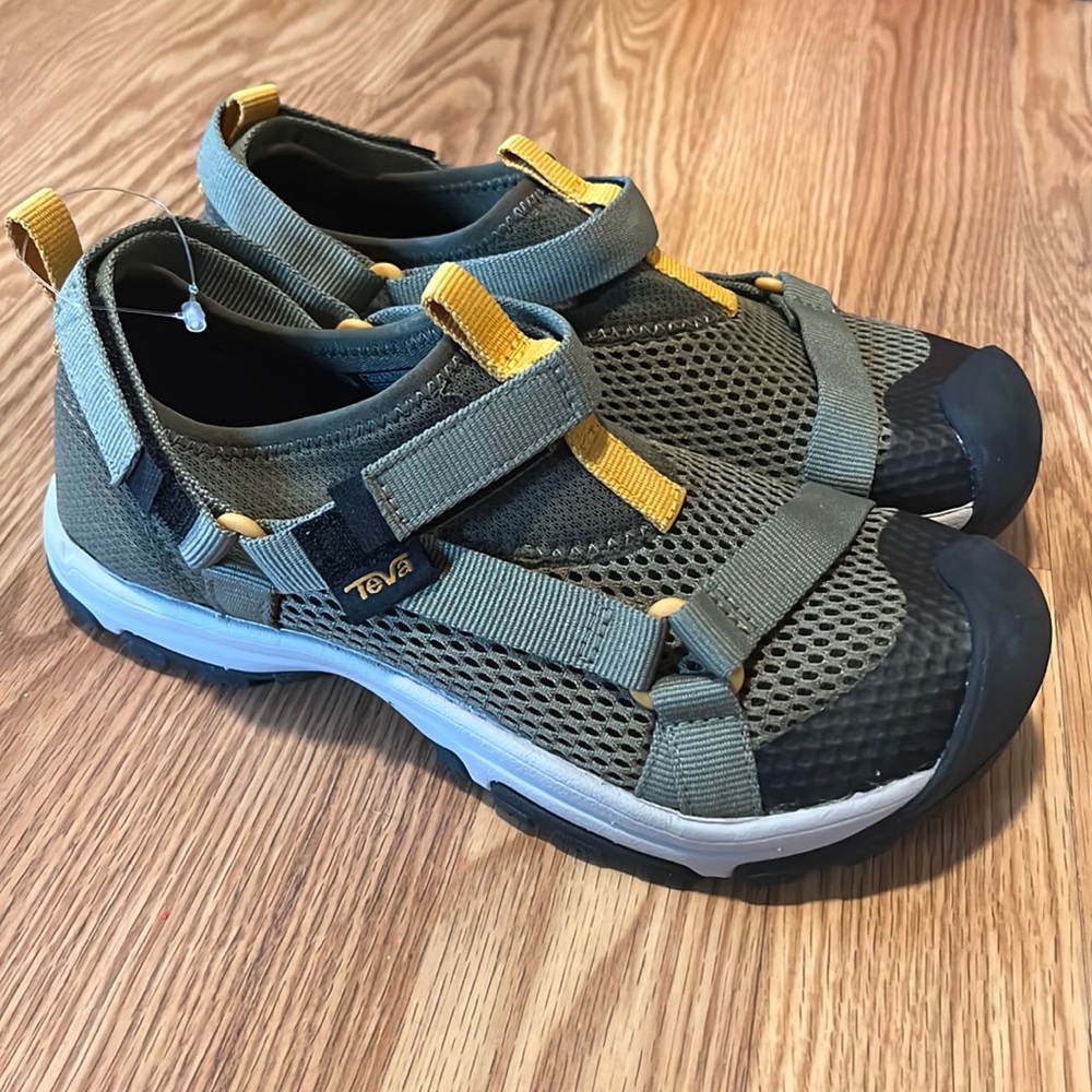 NWOB Teva Shoes